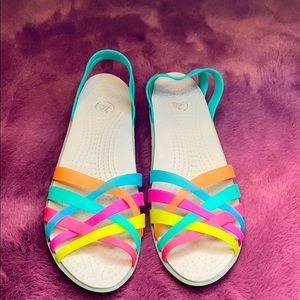 Crocs Huarache Multi-Color Mini Wedge Sandal Sz 9